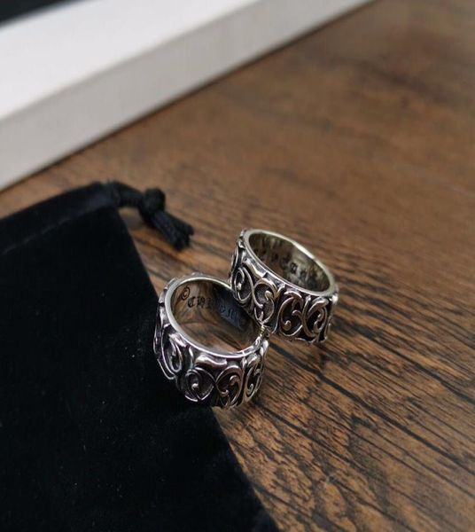 fashion- brand with logo ch circle designer rings for lady design mens and women party wedding lovers gift luxury hip hop jewelry..4437033, Golden;silver
fashion- brand with logo ch circle designer rings for lady design mens and women party wedding lovers gift luxury hip hop jewelry..4437033, Golden;silver