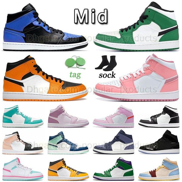fashion basketball shoes jumpman 1 mid taxi hyper royal se pine green valentine's day 2023 new designer 1s men women sneakers diamond s
fashion basketball shoes jumpman 1 mid taxi hyper royal se pine green valentine's day 2023 new designer 1s men women sneakers diamond s