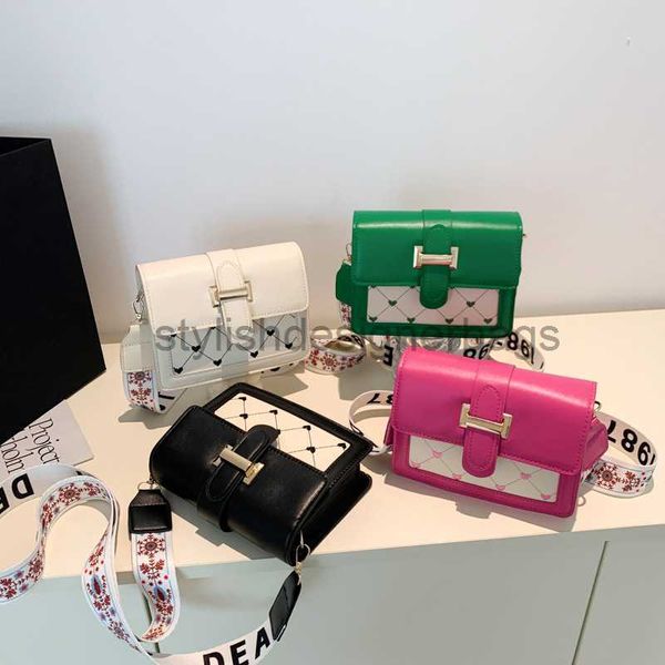 shoulder bags new women's bag trend 2023 autumn/winter korean version new simple handbag fashion one shoulder crossbody bag small squar
shoulder bags new women's bag trend 2023 autumn/winter korean version new simple handbag fashion one shoulder crossbody bag small squar