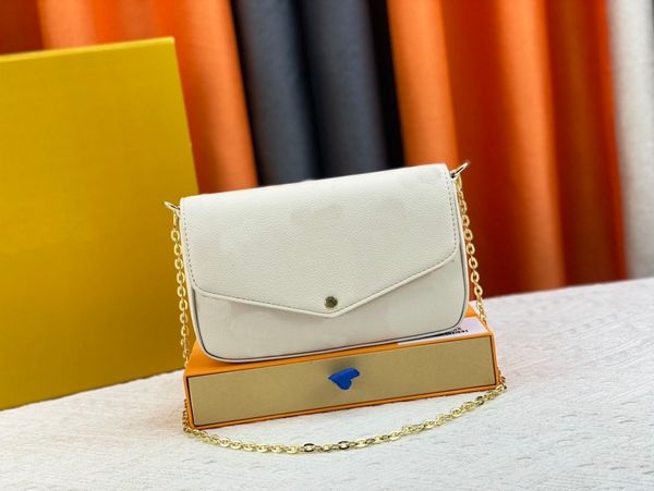 fashion flowers designer wallets men women leather bags classic letters key coin purse original box plaid card holder small wallets travel c, Red;black
fashion flowers designer wallets men women leather bags classic letters key coin purse original box plaid card holder small wallets travel c, Red;black