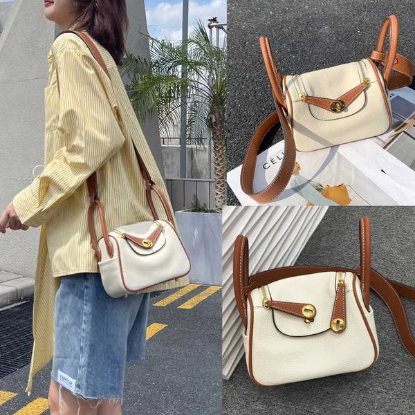 luxury h ermes lindis's bags for sale new mini contrast color doctor's bag leather cross body small head layer cow fashion lindi w
luxury h ermes lindis's bags for sale new mini contrast color doctor's bag leather cross body small head layer cow fashion lindi w