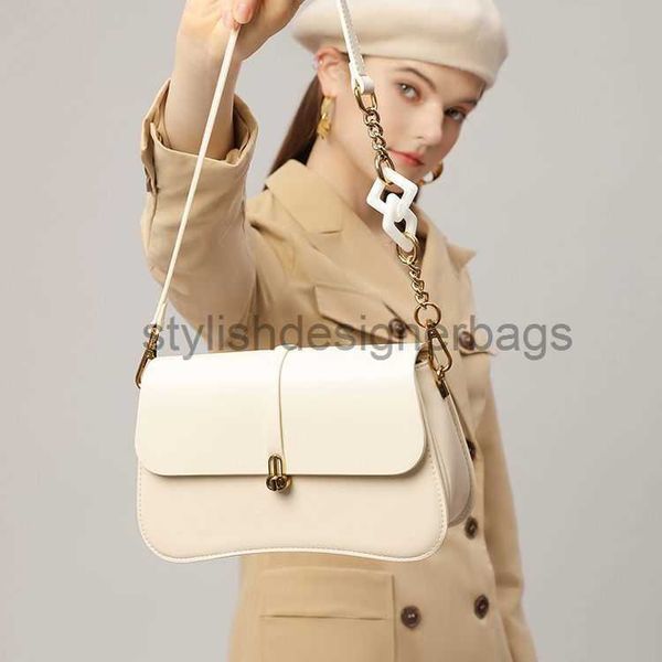 underarm 2023 new square small crowd design lock buckle versatile simple cross-body bag womenstylishdesignerbags
underarm 2023 new square small crowd design lock buckle versatile simple cross-body bag womenstylishdesignerbags
