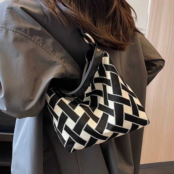 casual soft surface niche design bags fall and winter new fashion hundred crossbody bag single shoulder bucket bag 0809
casual soft surface niche design bags fall and winter new fashion hundred crossbody bag single shoulder bucket bag 0809