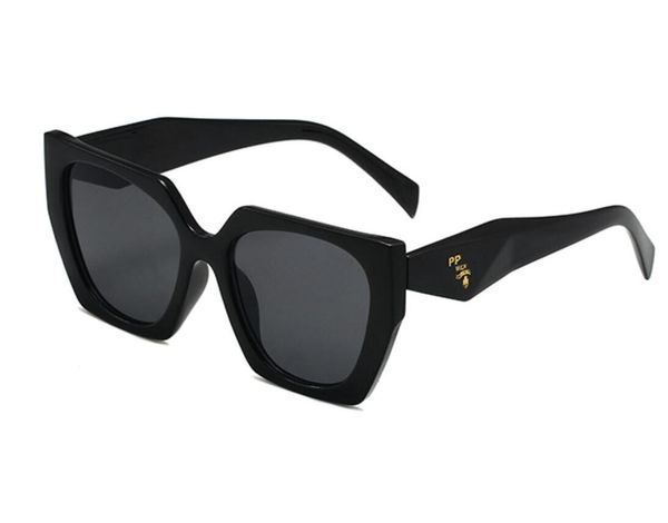designer sunglasses classic eyeglasses goggle outdoor beach sun glasses for man woman mix 6 color optional triangular signature p15, White;black
designer sunglasses classic eyeglasses goggle outdoor beach sun glasses for man woman mix 6 color optional triangular signature p15, White;black