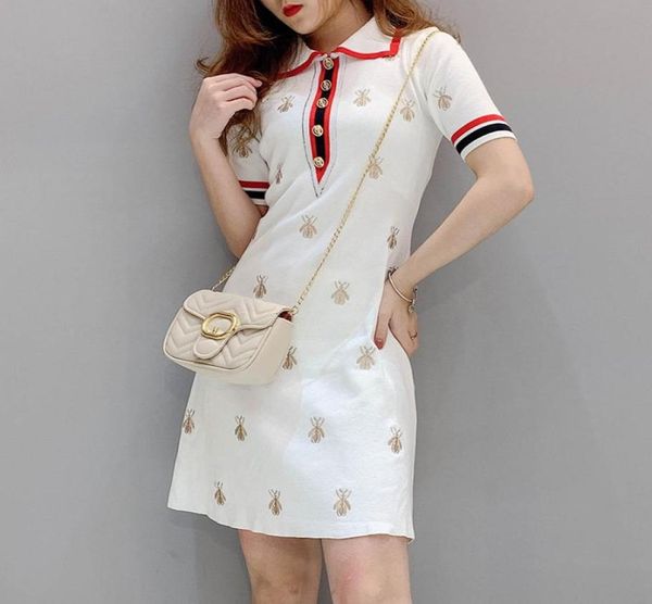 elegant knit dress 2019 turn down collar short sleeve bee embroidery knit short mini dress casual straight black white7773157, Black;gray
elegant knit dress 2019 turn down collar short sleeve bee embroidery knit short mini dress casual straight black white7773157, Black;gray