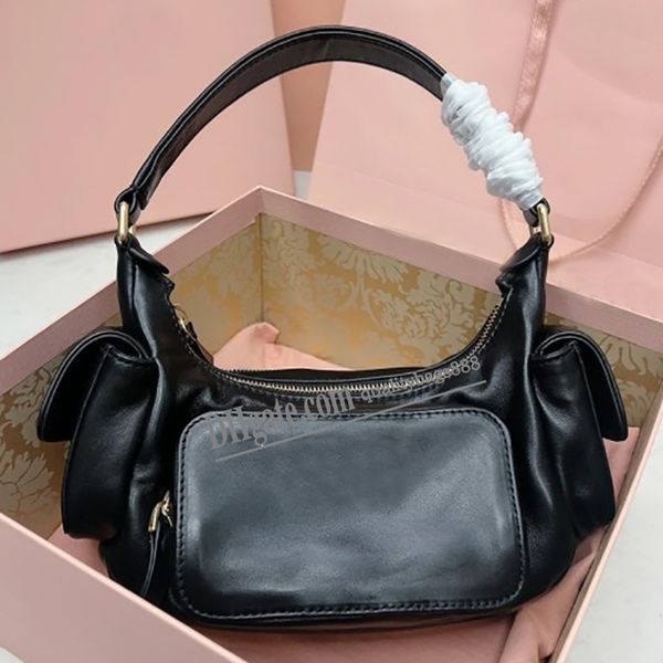 miu black nappa leather pocket bag designer women miu white yellow cool locomotive underarm bag 2023 motorcycle hobo tote zipper closure sho
miu black nappa leather pocket bag designer women miu white yellow cool locomotive underarm bag 2023 motorcycle hobo tote zipper closure sho