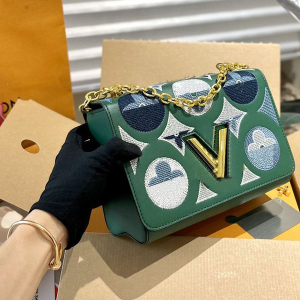 designer bags twist mm designer bag luxury shoulder popular bags leather small square designers long chain v shaped buckle simple fashion ve
designer bags twist mm designer bag luxury shoulder popular bags leather small square designers long chain v shaped buckle simple fashion ve