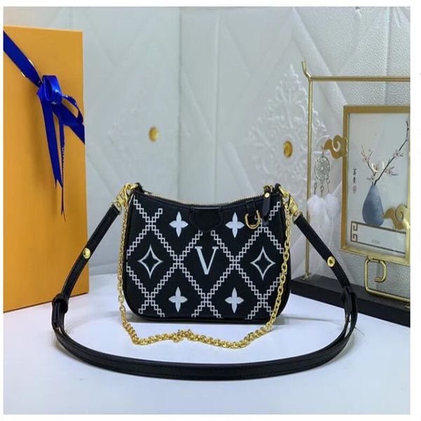 brand 23ss women's messenger bags gradient letter cloud bag luxurious shoulder bag designer handbags easy pouch wallet women chain bag
brand 23ss women's messenger bags gradient letter cloud bag luxurious shoulder bag designer handbags easy pouch wallet women chain bag