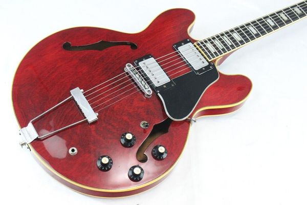 sa700 3.85kg electric guitar as same of the pictures