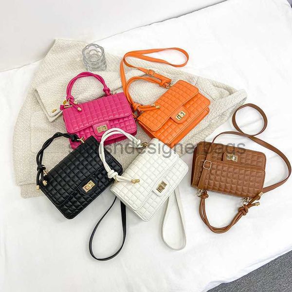 early autumn bag 2023 new fashion solid color chain with square embroidery thread texture crossbody small bagstylishdesign
early autumn bag 2023 new fashion solid color chain with square embroidery thread texture crossbody small bagstylishdesign