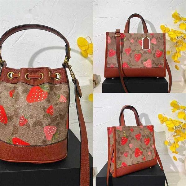 sell strawberry drawstring bags c print designer crossbody bags women elegant leather handbag and bucket bags large beach bag totes lady pur
sell strawberry drawstring bags c print designer crossbody bags women elegant leather handbag and bucket bags large beach bag totes lady pur