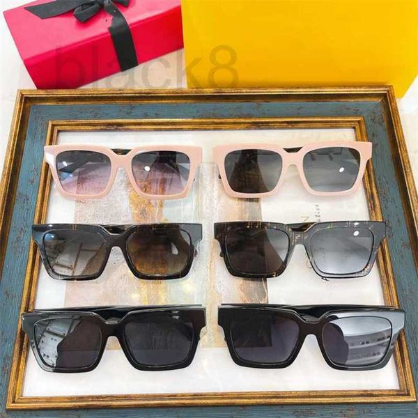 sunglasses designer new style f fashion box ff0458 star men and women sunglasses trend 2qk7, White;black
sunglasses designer new style f fashion box ff0458 star men and women sunglasses trend 2qk7, White;black