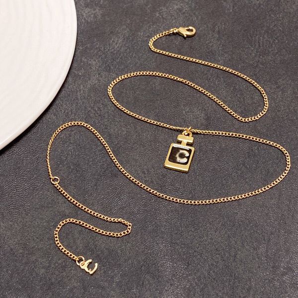 designer ccity pendant necklaces for women luxury pearl pendants retro jewelry chain fashion accessories ds2016, Silver
designer ccity pendant necklaces for women luxury pearl pendants retro jewelry chain fashion accessories ds2016, Silver