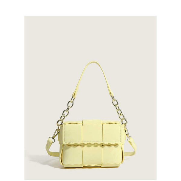 summer hundred small square bag premium sense niche chain woven bag single shoulder crossbody bag 0811
summer hundred small square bag premium sense niche chain woven bag single shoulder crossbody bag 0811