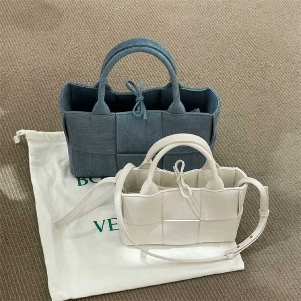 aa totes designer bottegasvenetas arco bags woven a totes one designer candy woven shoulder cross shoulderquuv
aa totes designer bottegasvenetas arco bags woven a totes one designer candy woven shoulder cross shoulderquuv