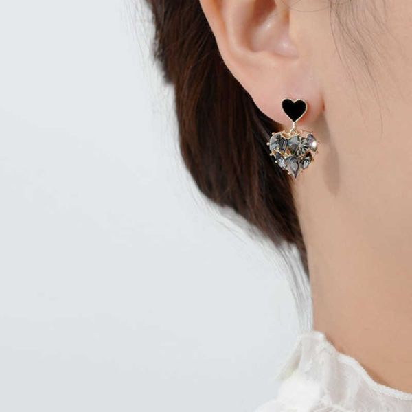 charm 2023 new fashion women black rhinestone love earrings delicate sweet crystal earrings party birthday gift charm jewelry r230804, Golden
charm 2023 new fashion women black rhinestone love earrings delicate sweet crystal earrings party birthday gift charm jewelry r230804, Golden