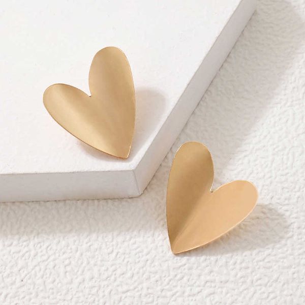 charm gold color big heart stud earrings for women daily life minimalist ear fashion statement female jewelry r230804, Golden
charm gold color big heart stud earrings for women daily life minimalist ear fashion statement female jewelry r230804, Golden
