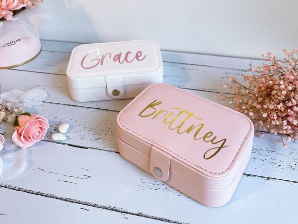 jewelry boxes custom monogram travel box bridesmaid proposal gift wedding for the bride bridal shower mothers day 230803, Black;white
jewelry boxes custom monogram travel box bridesmaid proposal gift wedding for the bride bridal shower mothers day 230803, Black;white