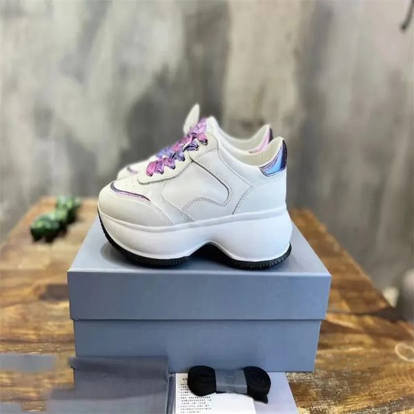 casual shoes 2023-women interactive sneakers designers bread shoes high silk leather size 35-40, Black
casual shoes 2023-women interactive sneakers designers bread shoes high silk leather size 35-40, Black
