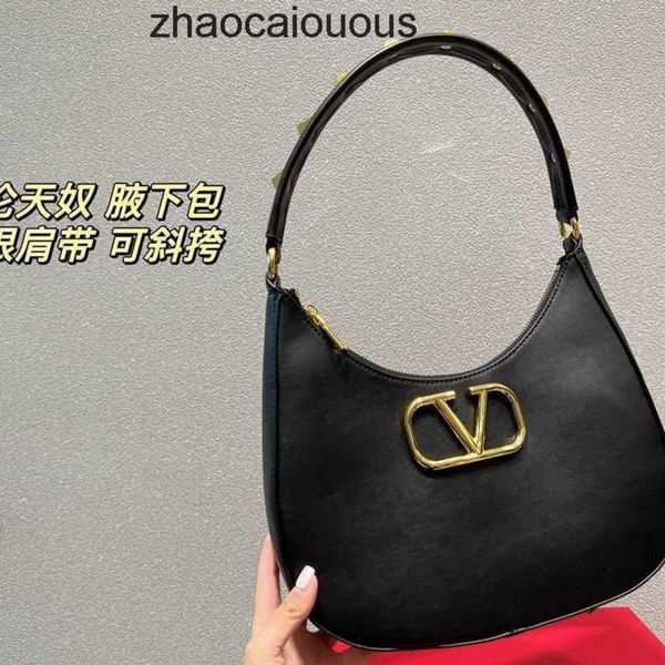 bag new designer handbags crossbody valentinoz rivet high luxury bags beach handbags classic light luxury fashionable underarm 28.18cm handb
bag new designer handbags crossbody valentinoz rivet high luxury bags beach handbags classic light luxury fashionable underarm 28.18cm handb