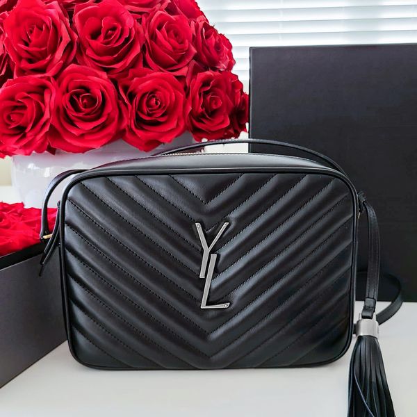 luxurys lou camera tassel womens handbag shoulder bag purses quilted cross body leather even vintage totes underarm designer men lady sling
luxurys lou camera tassel womens handbag shoulder bag purses quilted cross body leather even vintage totes underarm designer men lady sling