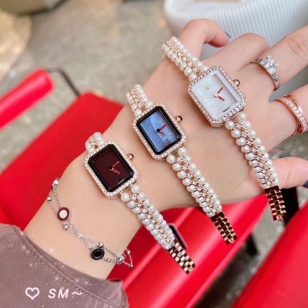 2023 women's watch high-end pearl bracelet watch designer watch quartz sport lovers clock watch, Slivery;black
2023 women's watch high-end pearl bracelet watch designer watch quartz sport lovers clock watch, Slivery;black