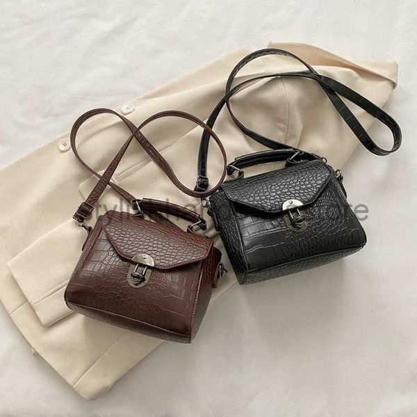 autumn and winter leisure women's 2023 new fashion portable small square simple one shoulder bagstylishhandbagsstore
autumn and winter leisure women's 2023 new fashion portable small square simple one shoulder bagstylishhandbagsstore