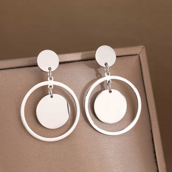 charm stainless steel earrings geometric round circle coin pendant simple fashion glossy dangle earrings for women jewelry gifts r230804, Golden
charm stainless steel earrings geometric round circle coin pendant simple fashion glossy dangle earrings for women jewelry gifts r230804, Golden