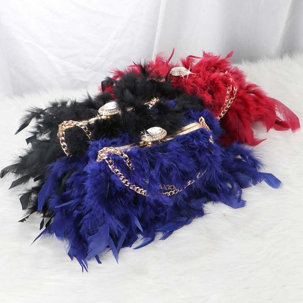 evening bags new dinner bag diamond chain messenger turkey feather one shoulder 230804
evening bags new dinner bag diamond chain messenger turkey feather one shoulder 230804