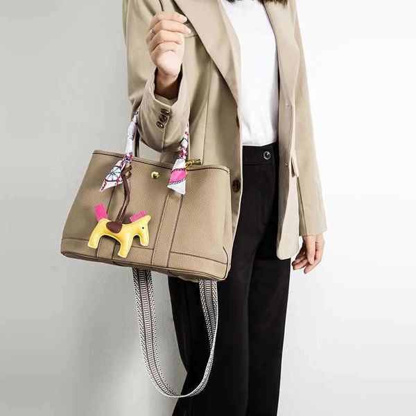 h ermes party garden tote bags luxury designer online store bags womens new garden bag single shoulder cross body bucket large capacity wide
h ermes party garden tote bags luxury designer online store bags womens new garden bag single shoulder cross body bucket large capacity wide