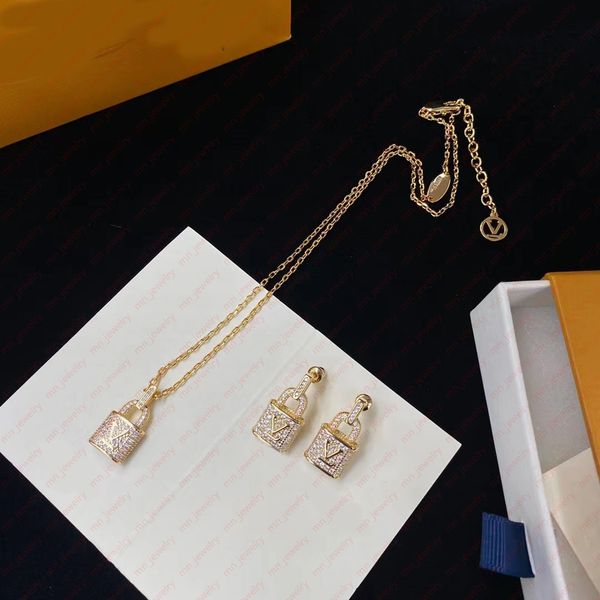 light luxury earrings, necklaces. golden personality fashion lock head earrings, necklaces. valentine's day gifts jewelry., Silver
light luxury earrings, necklaces. golden personality fashion lock head earrings, necklaces. valentine's day gifts jewelry., Silver