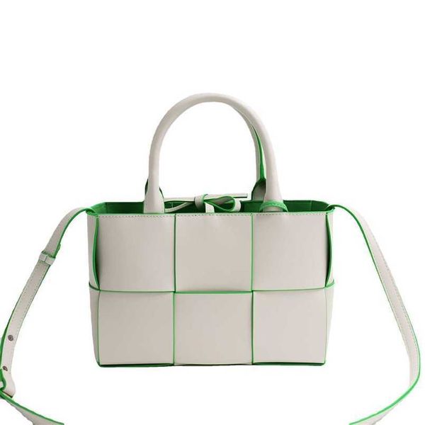 arco designer bags totes bags woven 5a totes woven large capacity shoulder luxury shoulder bags hopping bags purses tote bags casual bags
arco designer bags totes bags woven 5a totes woven large capacity shoulder luxury shoulder bags hopping bags purses tote bags casual bags