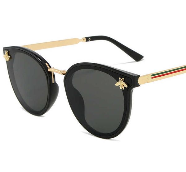 sunglasses 2023 luxury women sunglasses oval metal frame little bee men sunglasses uv400 classic retro brand sport glasses oculos de sol y22, White;black
sunglasses 2023 luxury women sunglasses oval metal frame little bee men sunglasses uv400 classic retro brand sport glasses oculos de sol y22, White;black