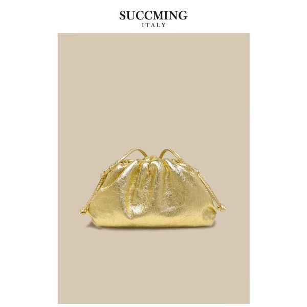 abottegas tote bag vneta jodie mini teen intrecciato designer ruffled dumplings genuine leather small bag one shoulder cross shoulder handhe
abottegas tote bag vneta jodie mini teen intrecciato designer ruffled dumplings genuine leather small bag one shoulder cross shoulder handhe