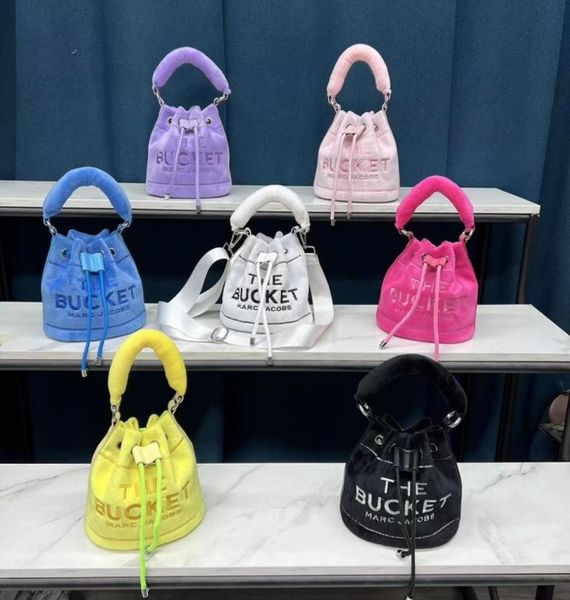 bucket bag mini girls handbag stylish and simple handheld crossbody bags for women57990367638385, Black
bucket bag mini girls handbag stylish and simple handheld crossbody bags for women57990367638385, Black