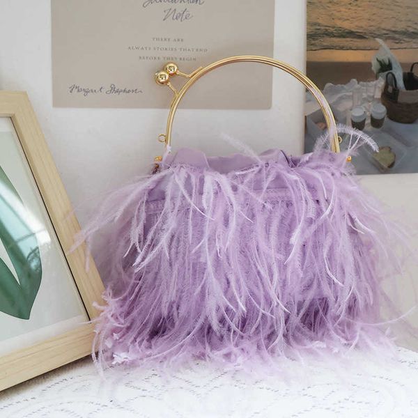 evening bags minimalist and fresh ostrich hair fairy women s bag feather handheld pearl chain wedding party 230804
evening bags minimalist and fresh ostrich hair fairy women s bag feather handheld pearl chain wedding party 230804
