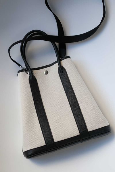 original edition h ermes party garden tote bags luxury designer online store vertical canvas with cowhide bag commuter work one shoulder h w
original edition h ermes party garden tote bags luxury designer online store vertical canvas with cowhide bag commuter work one shoulder h w