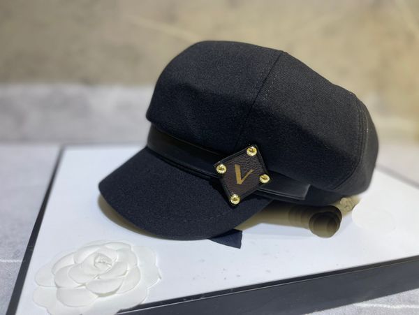 2023 baseball cap ladies hats fashion berets designer icon mens hat luxury embroidered hat adjustable hats back letter breathable mesh ball, Blue;gray
2023 baseball cap ladies hats fashion berets designer icon mens hat luxury embroidered hat adjustable hats back letter breathable mesh ball, Blue;gray