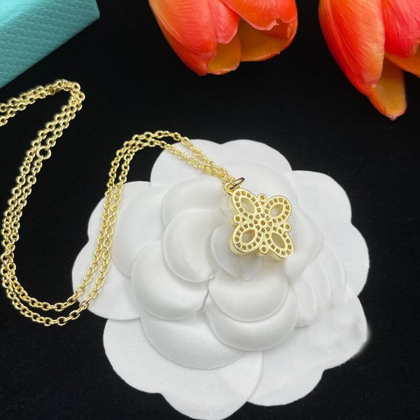 designer love heart necklaces womens pendant necklace luxury jewelry on the neck gift for girlfriend accessories wholesale with box gold pla, Silver
designer love heart necklaces womens pendant necklace luxury jewelry on the neck gift for girlfriend accessories wholesale with box gold pla, Silver