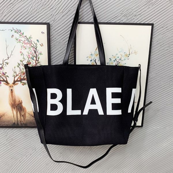 new casual fashion beach bag luxury shoulder womens bag texture simple letter shopping handbag large capacity underarm tote bag
new casual fashion beach bag luxury shoulder womens bag texture simple letter shopping handbag large capacity underarm tote bag