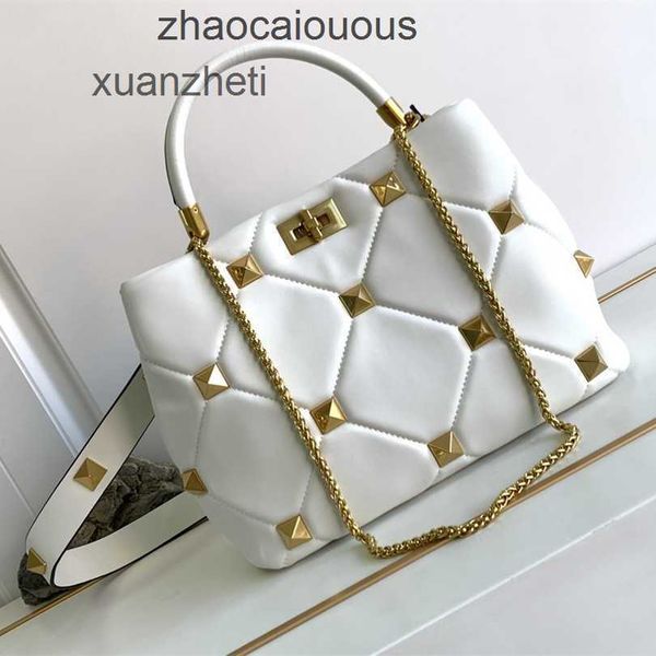 luxury valentinoz fashion rivet handbags bags bag leather women crossbody designer beach classic ladies large capacity bucket handbag x0vb
luxury valentinoz fashion rivet handbags bags bag leather women crossbody designer beach classic ladies large capacity bucket handbag x0vb