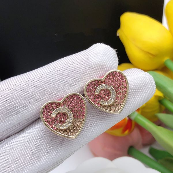 high-quality gold earrings stud c earing luxury women ccity diamond pearl earring designer jewelry woman 56513434, Golden;silver
high-quality gold earrings stud c earing luxury women ccity diamond pearl earring designer jewelry woman 56513434, Golden;silver