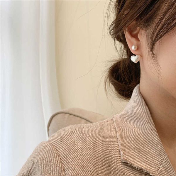 charm new fashion contracted heart pearl fine earrings joker sweet elegant temperament women earrings r230804, Golden
charm new fashion contracted heart pearl fine earrings joker sweet elegant temperament women earrings r230804, Golden