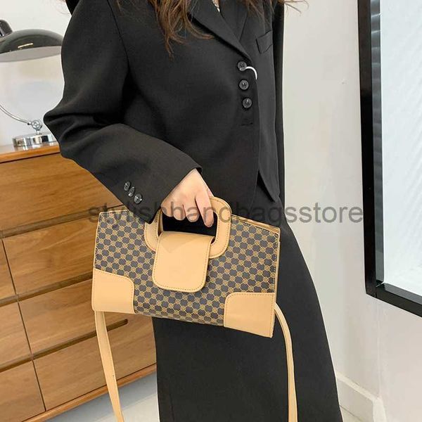 shoulder bags 2023 new autumn/winter handbag single shoulder diagonal straddle bag plaid casual handbag versatile underarm bagstylishhandbag
shoulder bags 2023 new autumn/winter handbag single shoulder diagonal straddle bag plaid casual handbag versatile underarm bagstylishhandbag