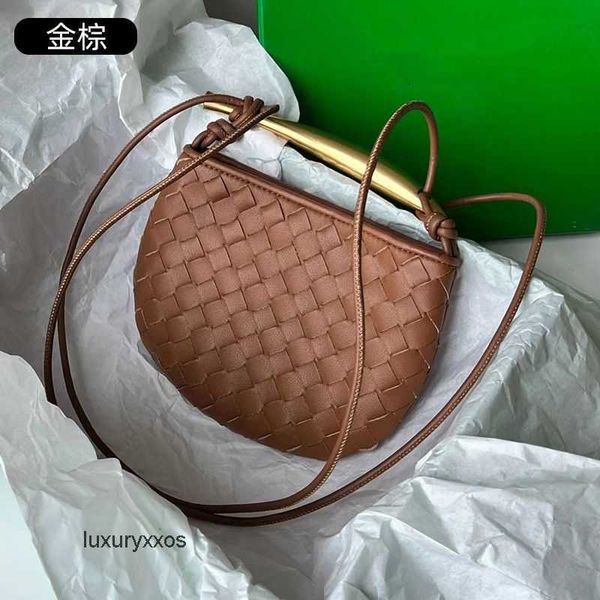 one cowhide 2023 metal purse women's bottegaz sardine tote sardine evening woven bag handheld venetaz bags shoulder crossbody handle du
one cowhide 2023 metal purse women's bottegaz sardine tote sardine evening woven bag handheld venetaz bags shoulder crossbody handle du