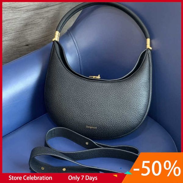 songmont2022 autumn and winter new head layer cowhide designer crescent one shoulder underarm women's bag
songmont2022 autumn and winter new head layer cowhide designer crescent one shoulder underarm women's bag