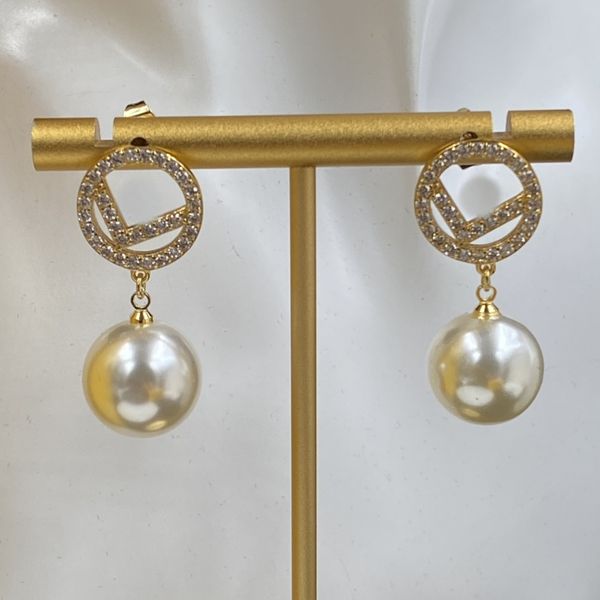 womens premium gold earring designer stud earring luxury brand letter design earrings fashion jewelry, Golden;silver
womens premium gold earring designer stud earring luxury brand letter design earrings fashion jewelry, Golden;silver