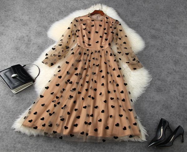 european and american women039s clothing new spring 2021 longsleeved heart flocking fashionable gauze dress9992056, Black;gray
european and american women039s clothing new spring 2021 longsleeved heart flocking fashionable gauze dress9992056, Black;gray