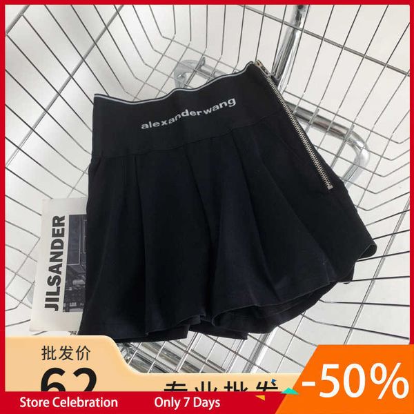 aw king spring/summer new high waist zipper slim letter high waist shorts slim casual a-line wide leg pants, White;black
aw king spring/summer new high waist zipper slim letter high waist shorts slim casual a-line wide leg pants, White;black