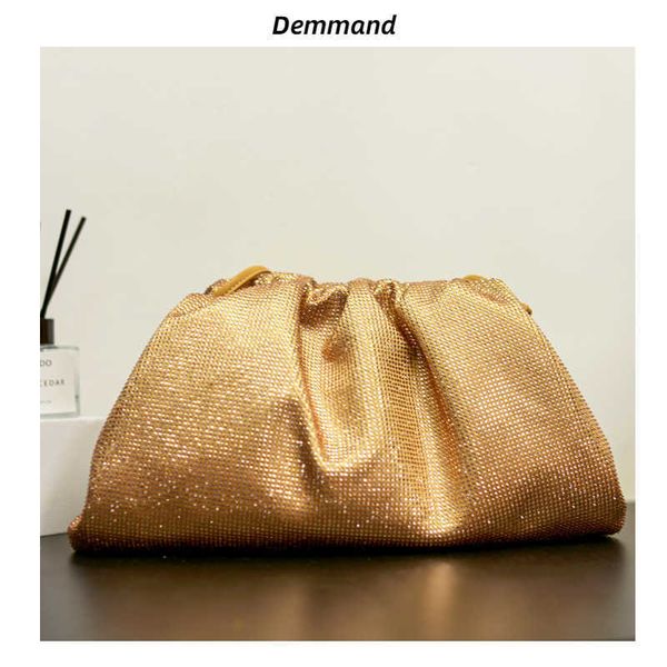 abottegas tote bag vneta jodie mini teen intrecciato designer winter diamond cloud bag one shoulder cross shoulder dumplings full diamond ha
abottegas tote bag vneta jodie mini teen intrecciato designer winter diamond cloud bag one shoulder cross shoulder dumplings full diamond ha